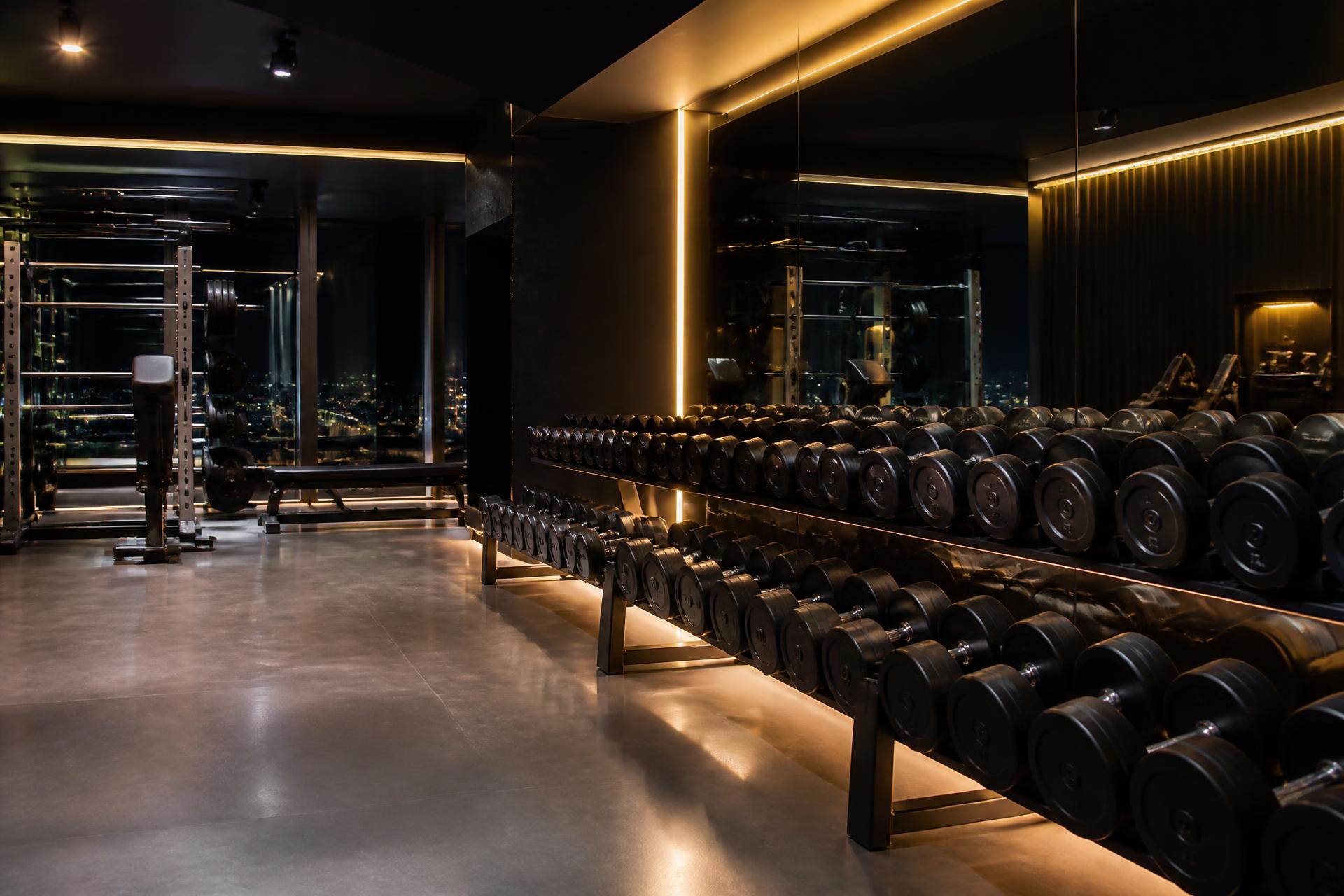 Weight training floor at YOUR FITNESS STORY gym in Deccan Gymkhana, Pune
